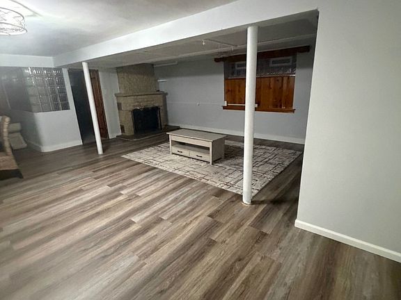 4th image of 5322 W Barry Ave #Basement