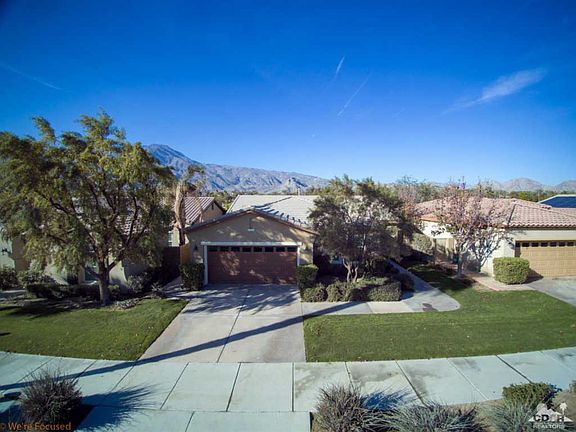 2nd image of 60625 Juniper Ln