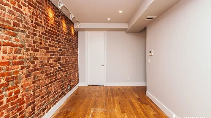 Rented by Rentopia | media 45