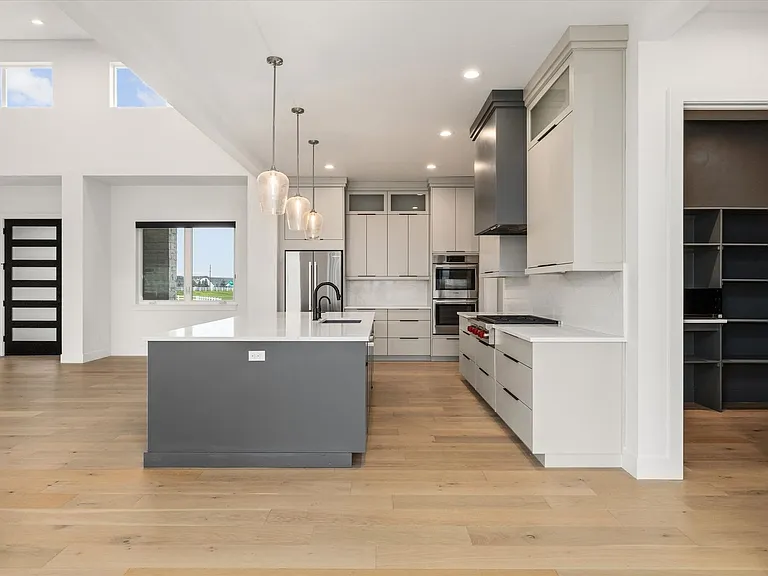 7786 W Diamond Lake Dr — Photo 12