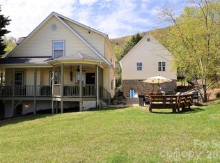 39 Kirkland Dr, Asheville, NC 28805