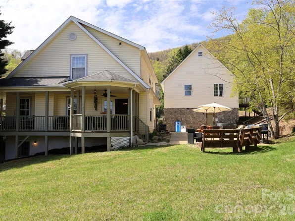 39 Kirkland Dr, Asheville, NC 28805