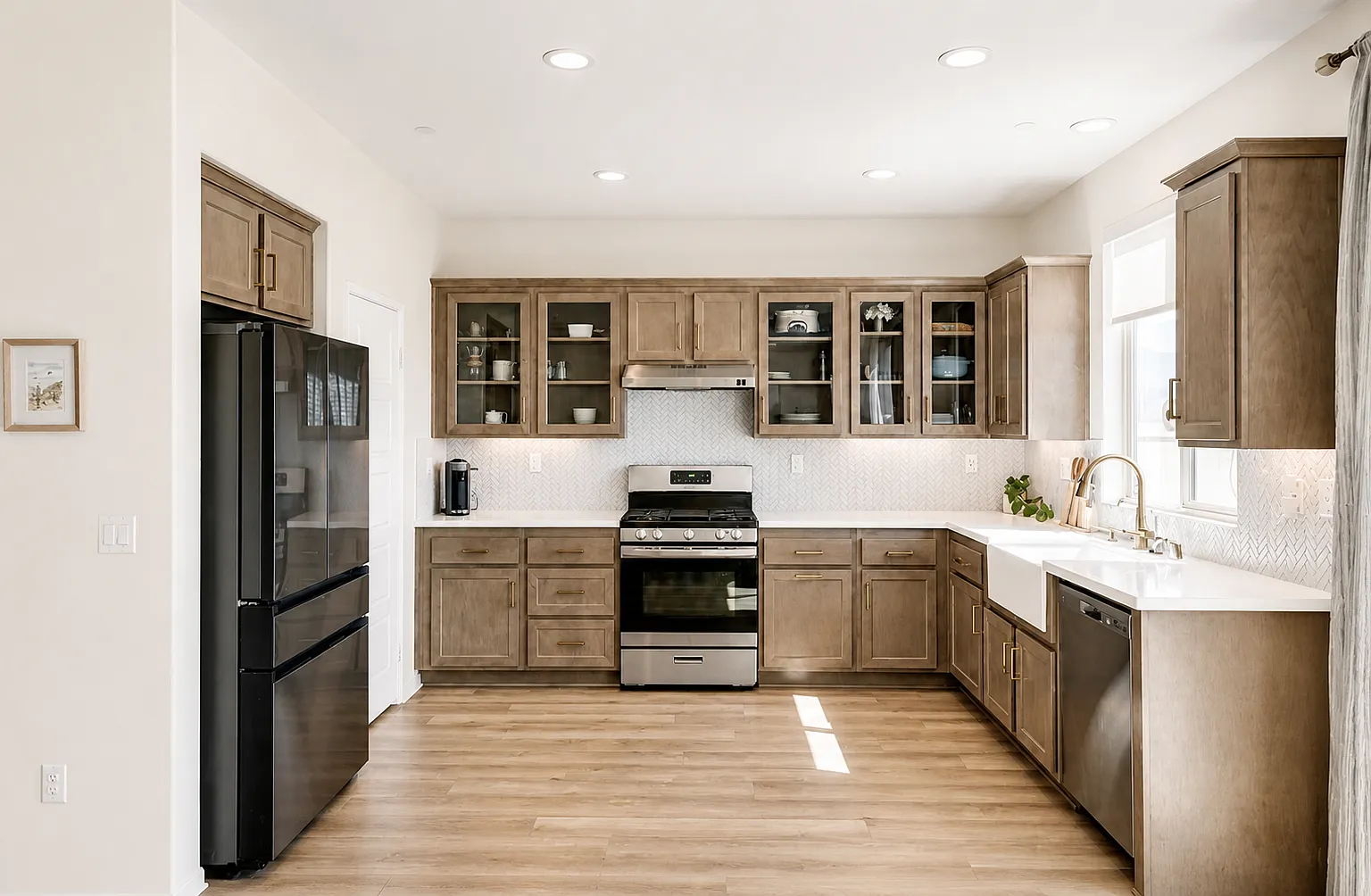 4 bed, 2286 sqft, $3,500 — Photo 3