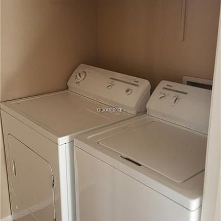 4th image of 3648 Carisbrook Dr #0