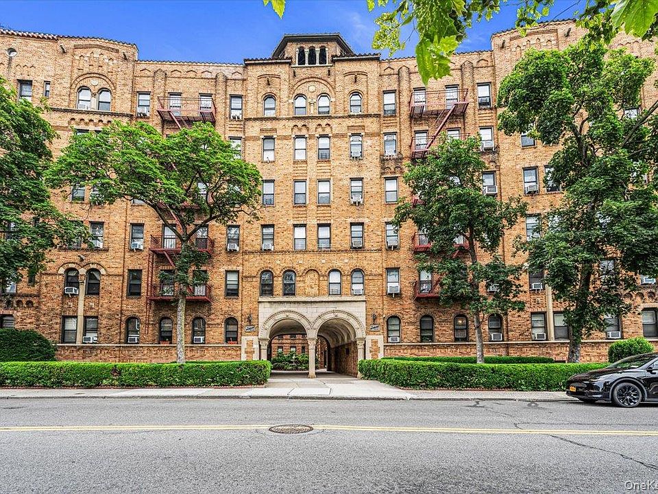 1st image of 8344 Lefferts Boulevard #3D