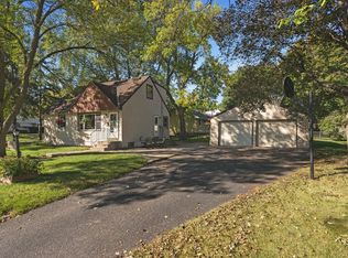 7171 Corliss Way, Inver Grove Heights, MN 55076