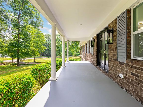 2nd image of 3535 Georgetown Dr NW