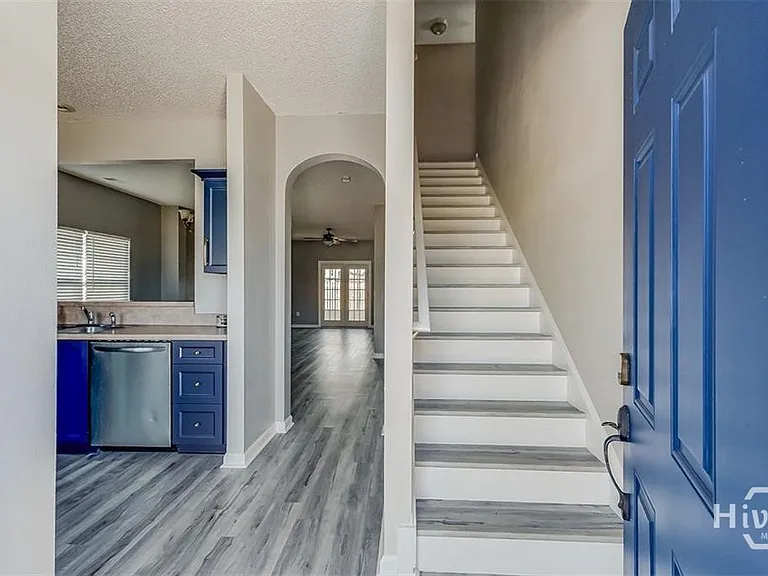 105 Archwood Dr — Photo 5