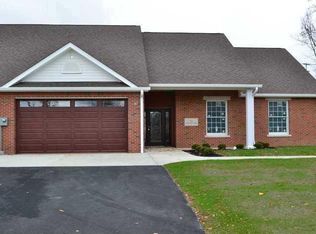 116 Charity Dr, Aliquippa, PA 15001