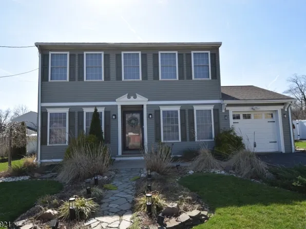 59 S Weiss St, Manville Boro, NJ 08835