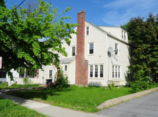 40 University Ter APT 1, Burlington, VT 05401