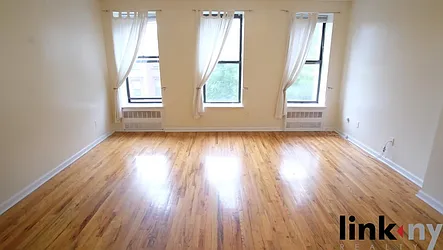 Rented by Link NY Realty