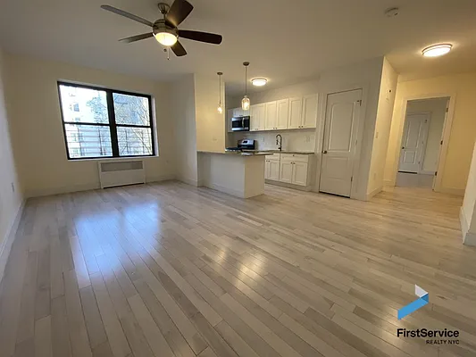 Rented by FirstService Realty (legacy) | media 8