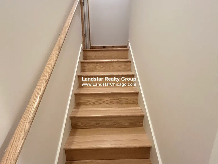 4611 S Ellis Ave #213 — Photo 5