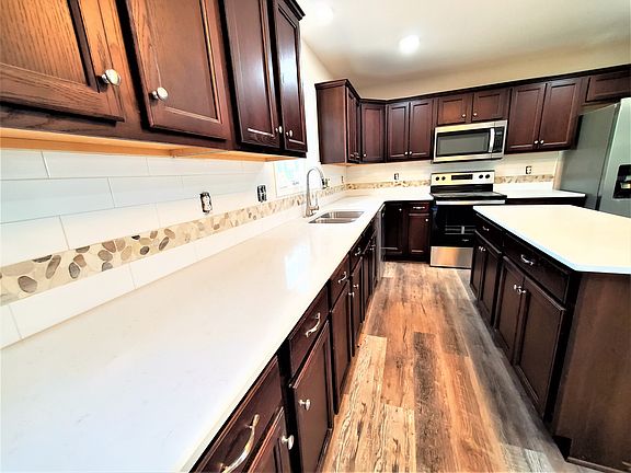 5th image of 792 Willow Way Lot 51