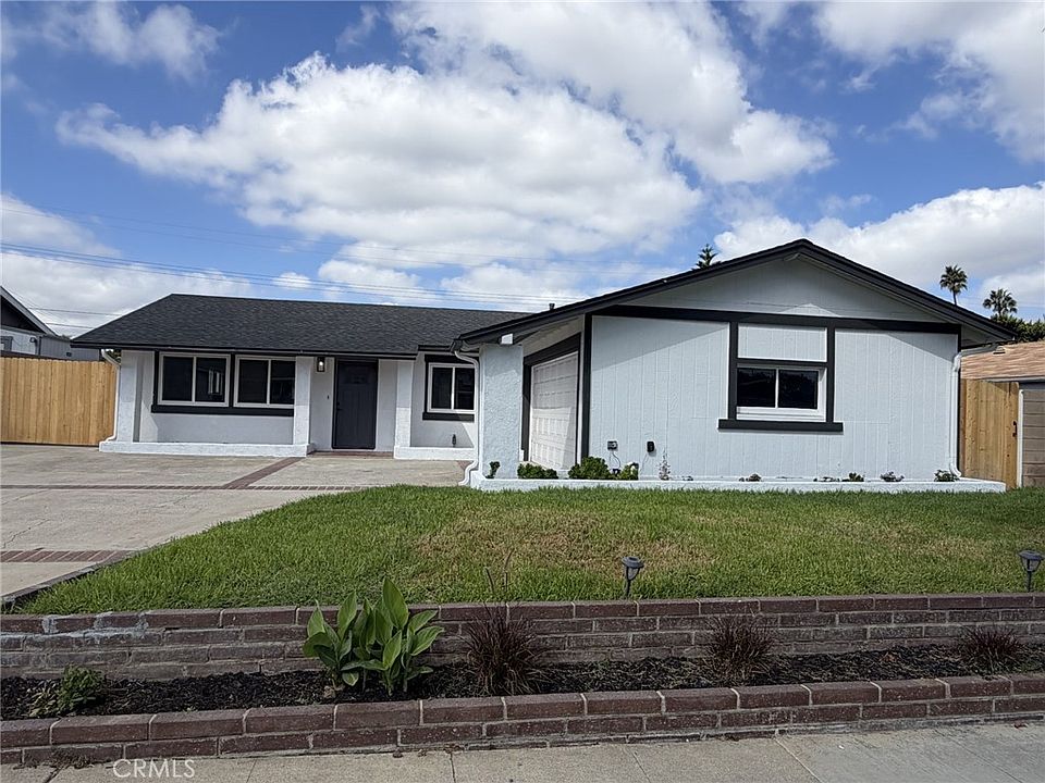 1st image of 4138 N Santa Lucia St