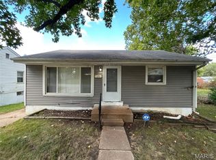 135 Anistasia Dr, Saint Louis, MO 63135