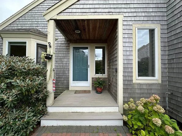 9 Kates Path Vlg #9, Yarmouth Pt, MA 02675