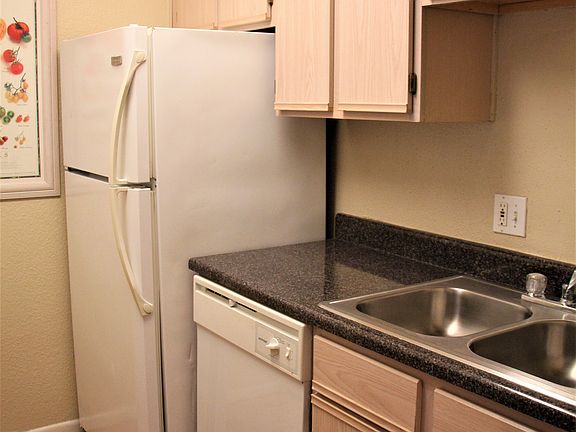 4th image of 5300 W Gulf Bank Rd #09e56cfe2