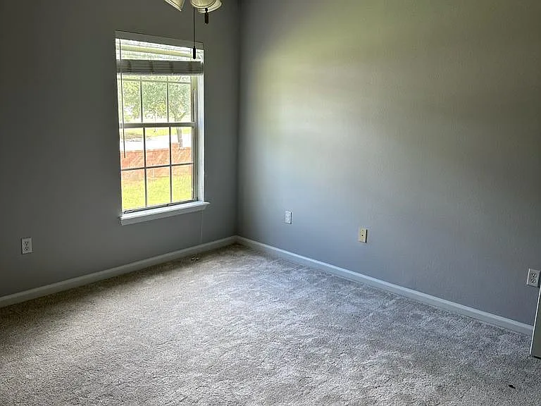 11015 Castlemain Cir E — Photo 11
