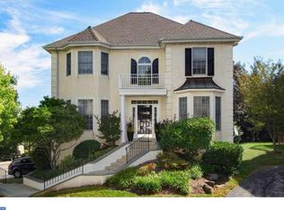 1150 Riverview Ln, Conshohocken, PA 19428