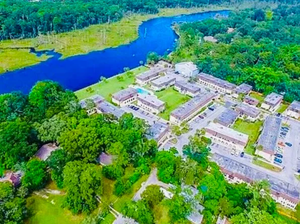 1644 El Camino Rd APT 3, Jacksonville, FL 32216