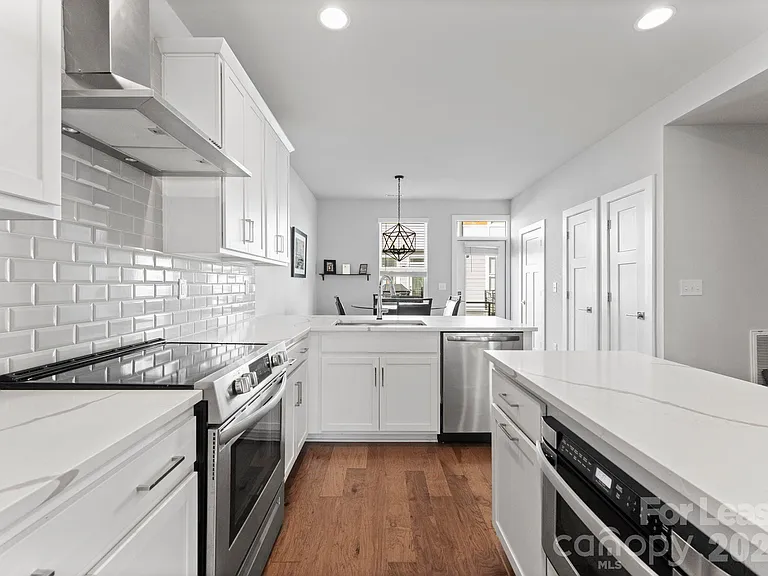 2310 Elizabeth Mill Pl — Photo 3