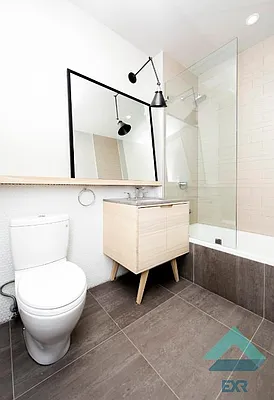 Rented by EXR | media 133