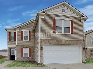 8403 Ash Grove Dr, Camby, IN 46113
