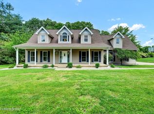 200 Blue Bird Ct, Mount Washington, KY 40047