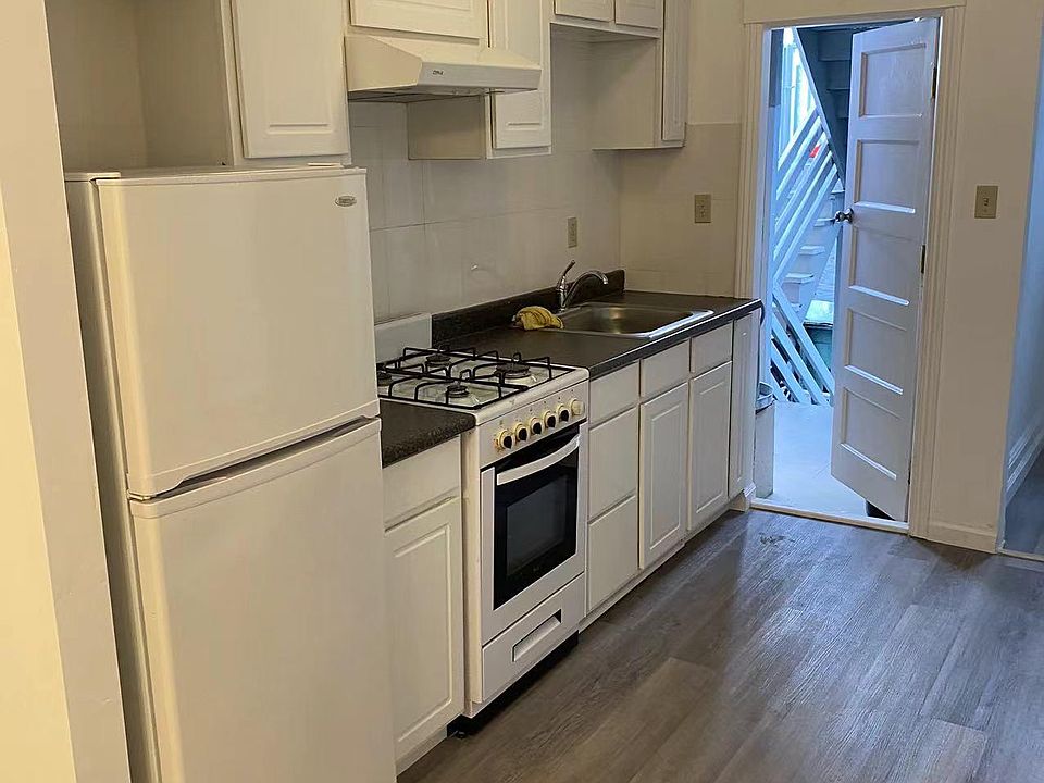 2nd image of 712 Natoma St #712A