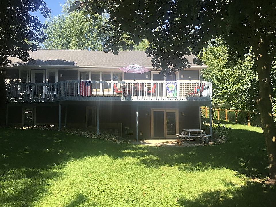 1st image of 61151 Quinnesec Rd