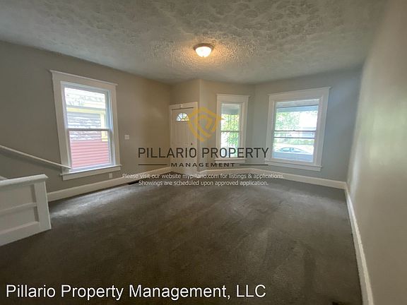 4th image of 2912 Washington Blvd