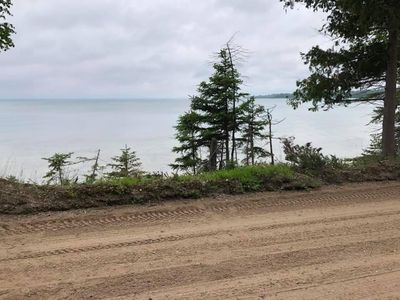 2800655 E Huron Dr, Pointe Aux Pins, MI, 49775