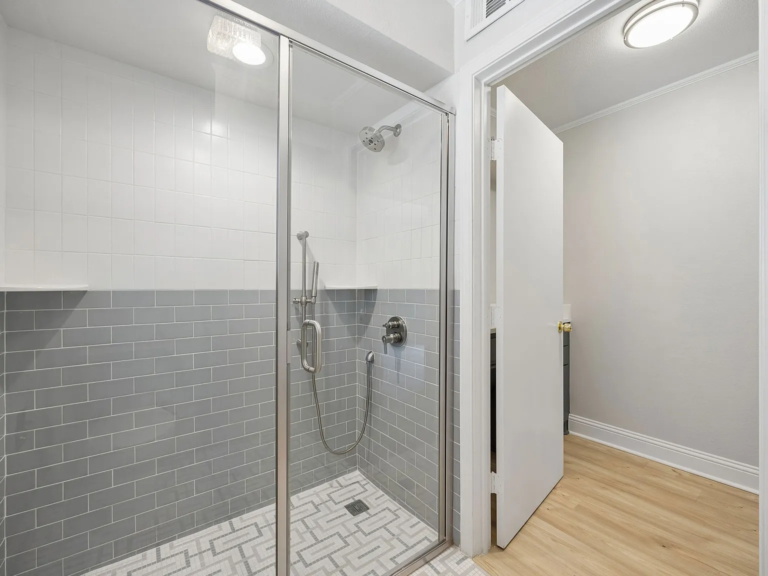 3 bed, 1920 sqft, $3,300 — Photo 3