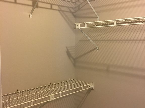 Master Walkin Closet