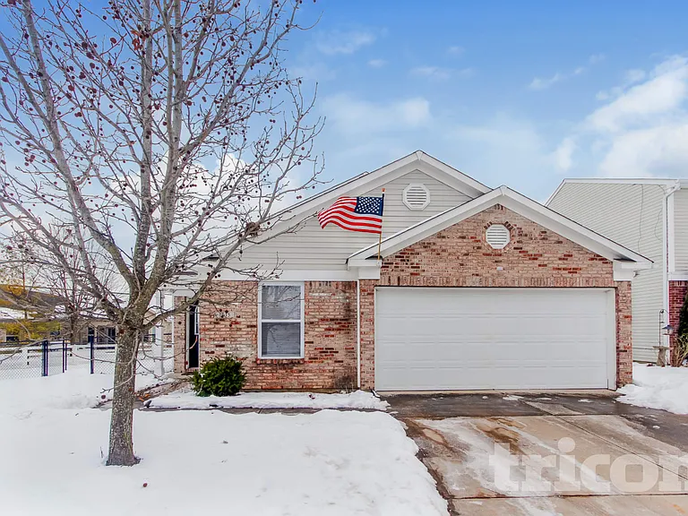 1615 Blue Grass Pkwy — Photo 1