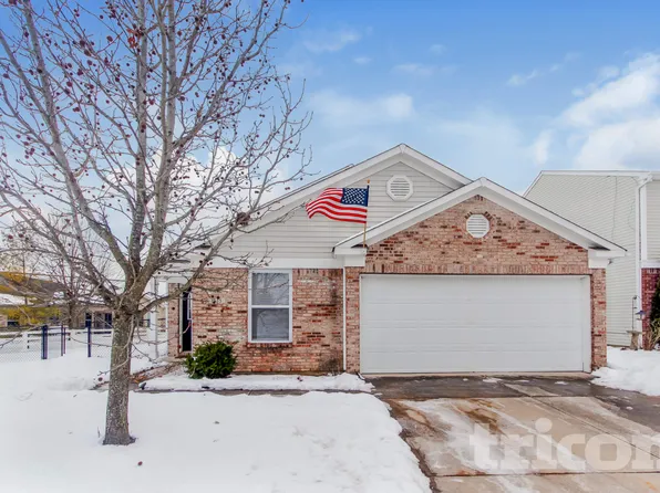 1615 Blue Grass Pkwy, Greenwood, IN 46143