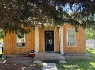 415 N Birch St, Shoshone, ID 83352