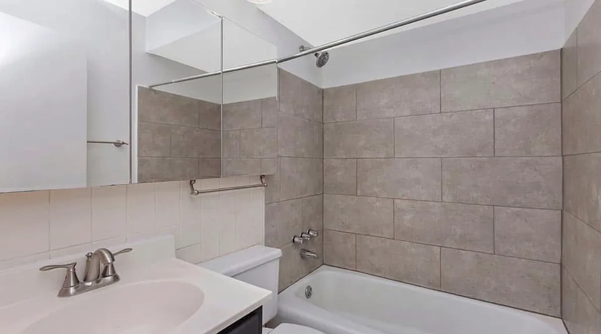 1 bed, 750 sqft, $1,520 — Photo 4