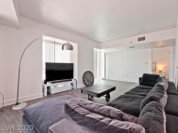 4th image of 2700 Las Vegas Blvd S Unit 608