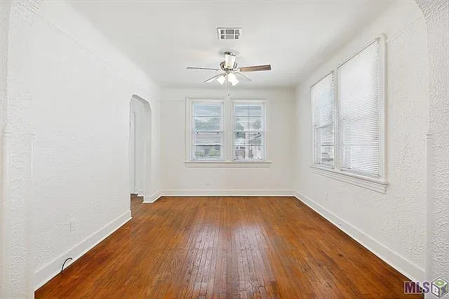 2 bed, 1.0 bath, 1040 sqft, $1,900 — Photo 4