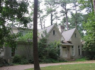 2688 River Rd, Virginia Beach, VA 23454