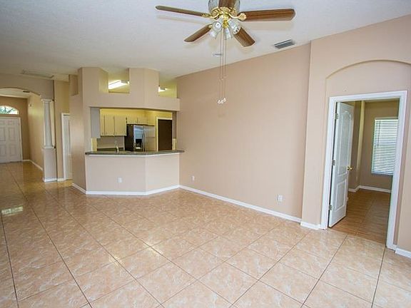 5th image of 9610 Laurel Ledge Dr