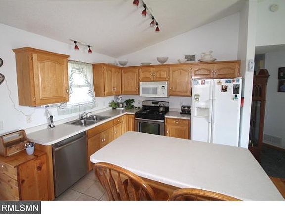 3rd image of 1541 Timberdoodle Dr