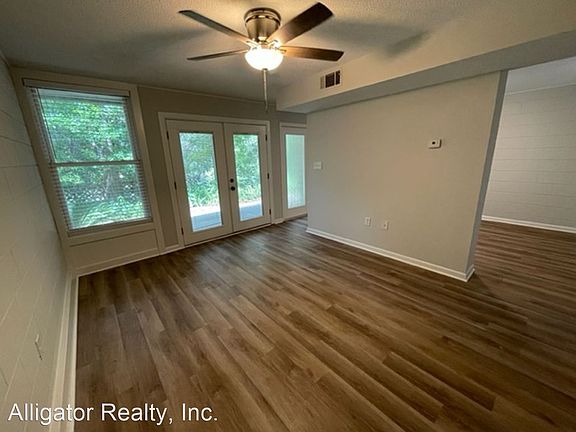 5th image of 508 NE 4th Ave APT 2