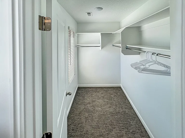 5815 S Carnelian Pkwy — Photo 20