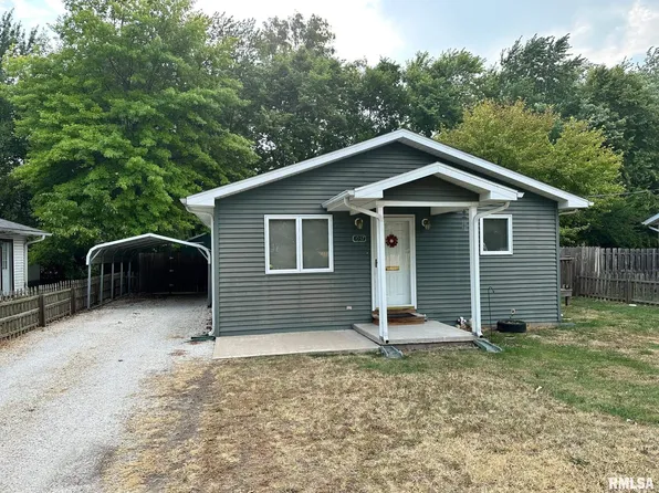 1037 Beesley Ave, Jacksonville, IL 62650