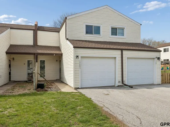 13205 Carpenter St, Omaha, NE 68138