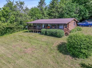 343 Wears Valley Rd, Townsend, TN 37882